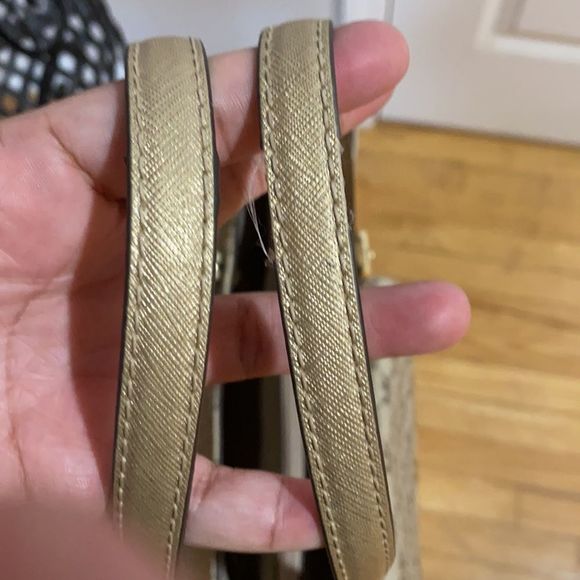 ✨Host Pick✨ MICHAEL Michael Kors Jet Set Multifunction Pocket Tote AUTHENTIC ✨ - Picture 9 of 16